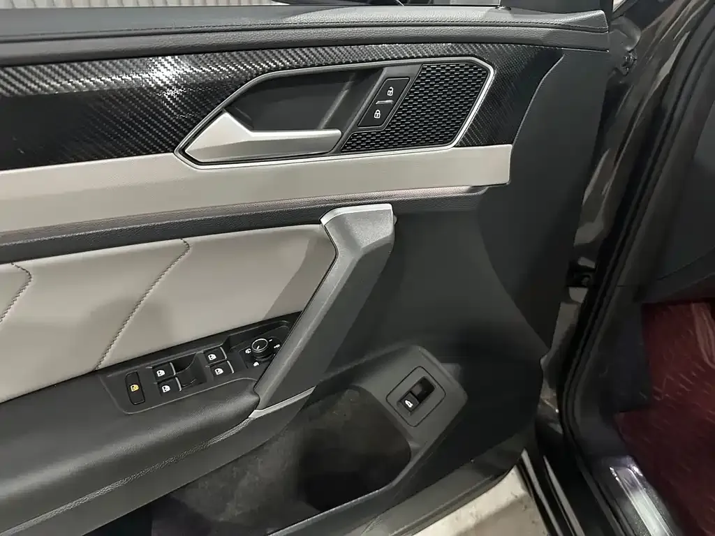 Volkswagen Tayron 2022 из CN, фото 8