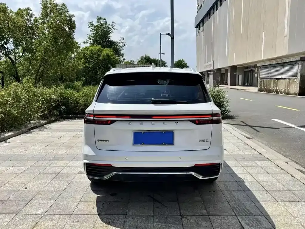 Geely Xingyue L 2023 из CN, фото 3