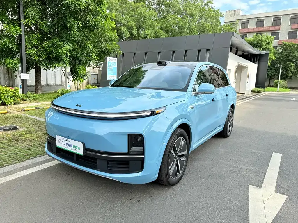 Li Auto L8 2024 из CN, фото 1