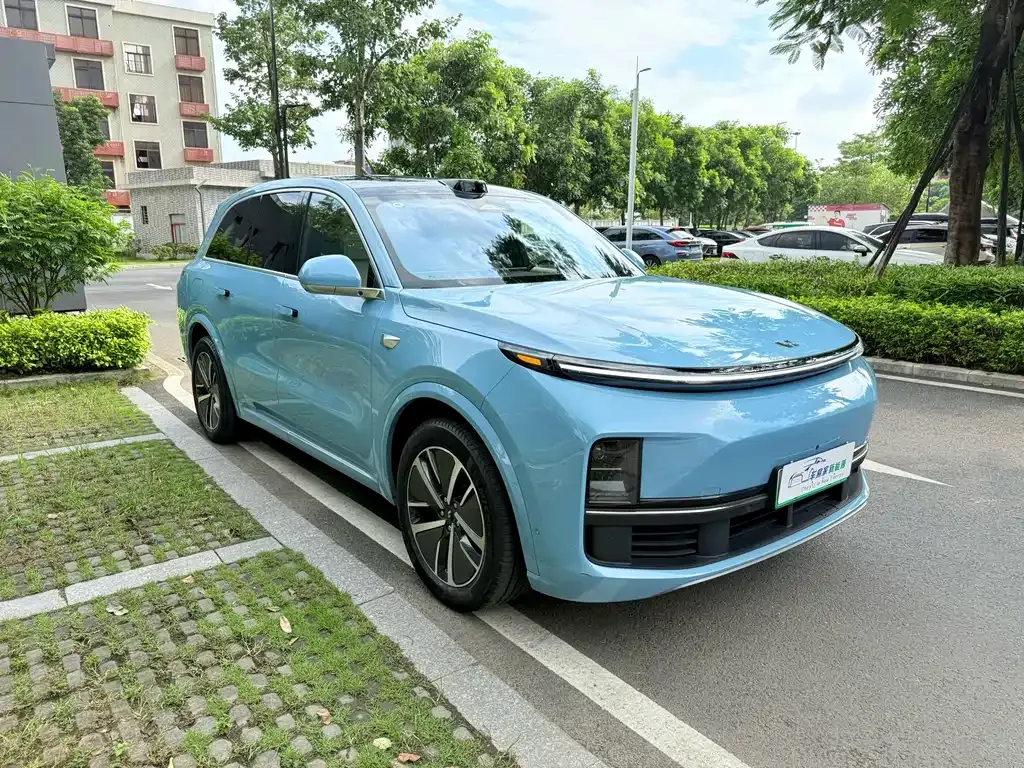 Li Auto L8 2024 из CN, фото 3