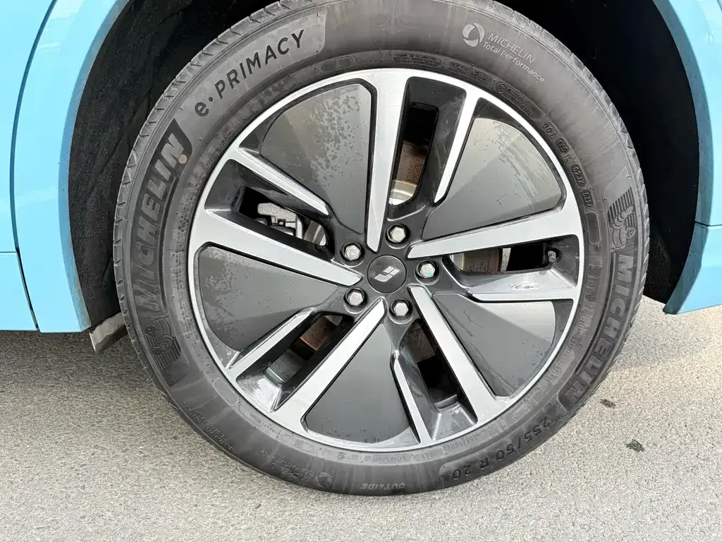 Li Auto L8 2024 из CN, фото 5
