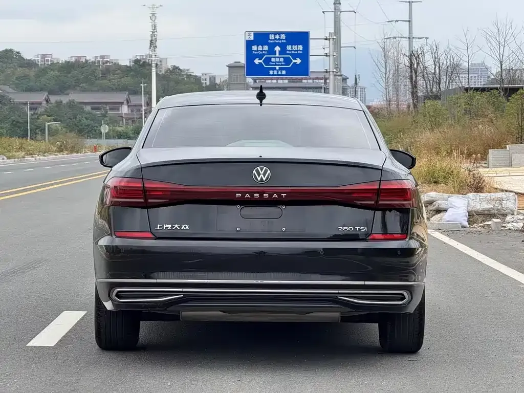 Volkswagen Passat 2022 из CN, фото 5