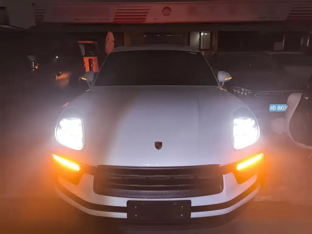 Porsche Macan 2025 из CN, фото 3