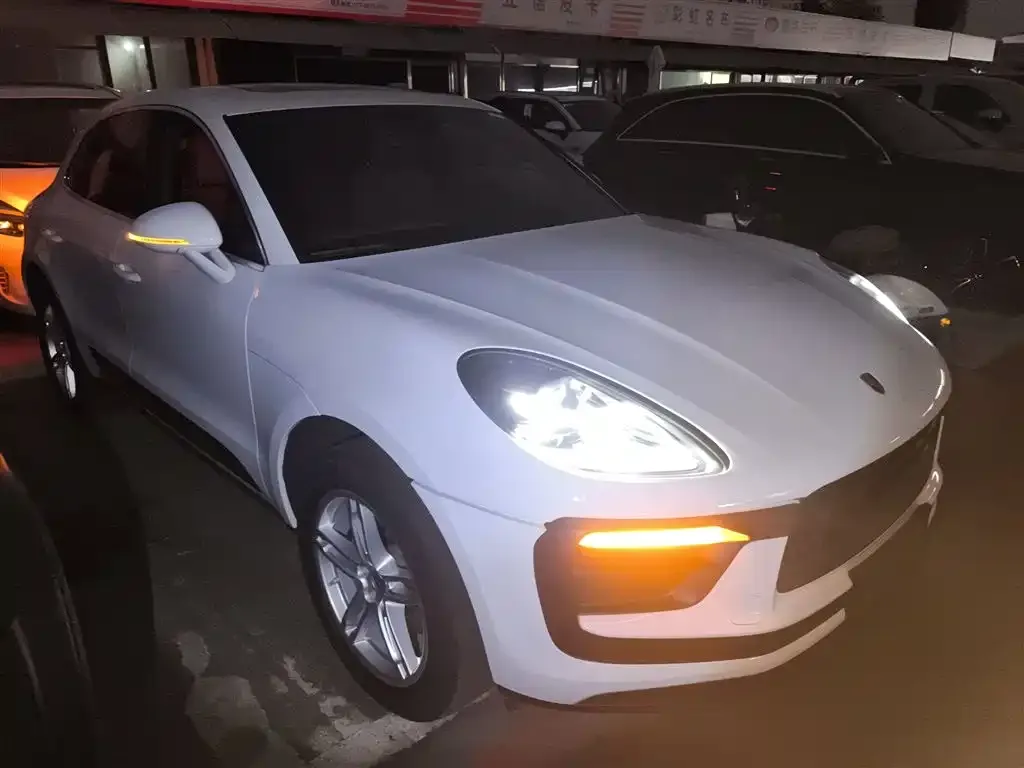 Porsche Macan 2025 из CN, фото 4