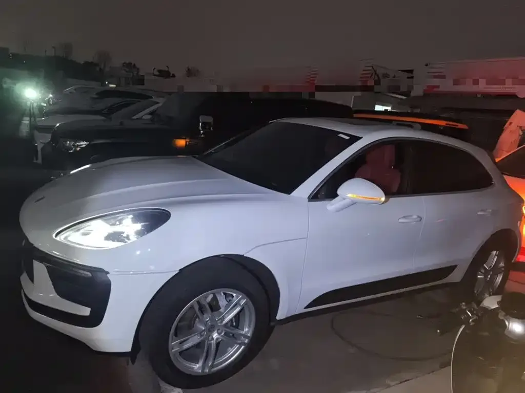 Porsche Macan 2025 из CN, фото 5