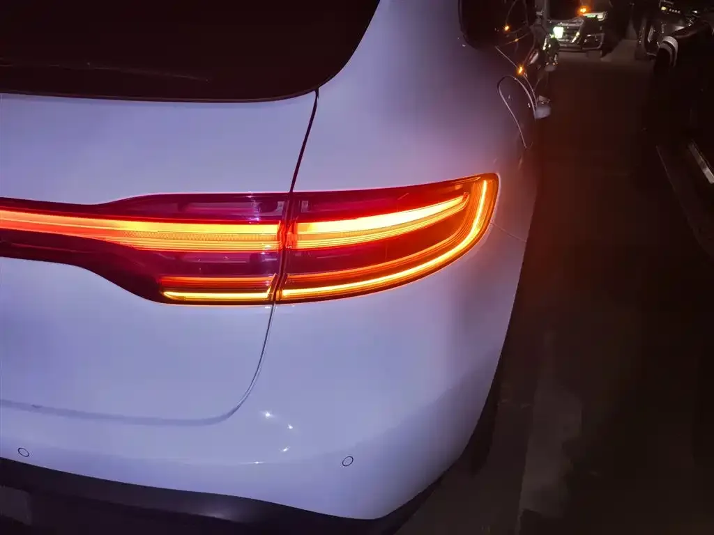 Porsche Macan 2025 из CN, фото 8