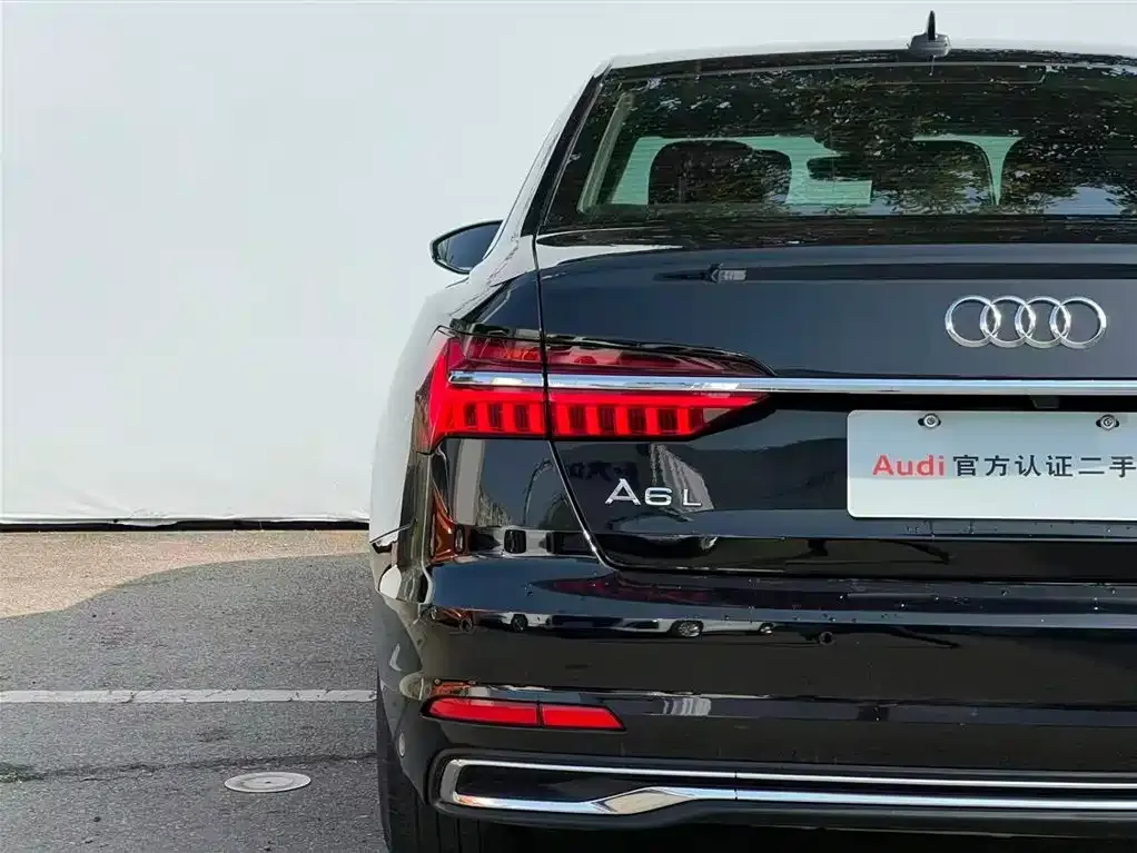 Audi A6L 2023 из CN, фото 10