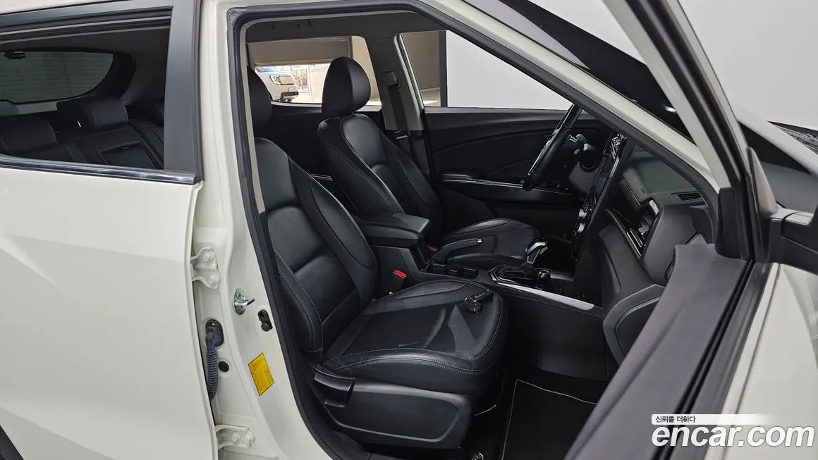 KG Mobility (Ssangyong) TIBOLI 2022 из KR, фото 10