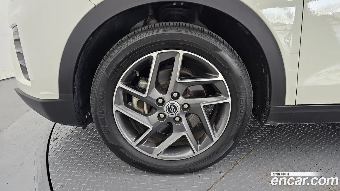 KG Mobility (Ssangyong) TIBOLI 2022 из KR, фото 5
