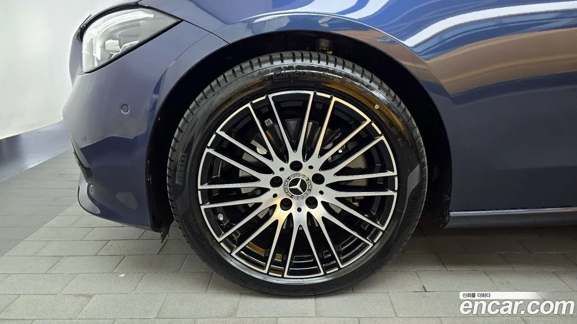 Mercedes-Benz C-Class 2025 из KR, фото 5