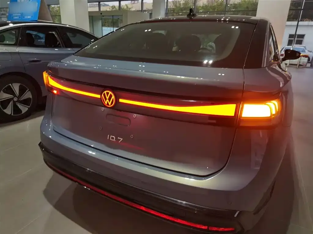Volkswagen ID.7 VIZZION 2024 из CN, фото 6