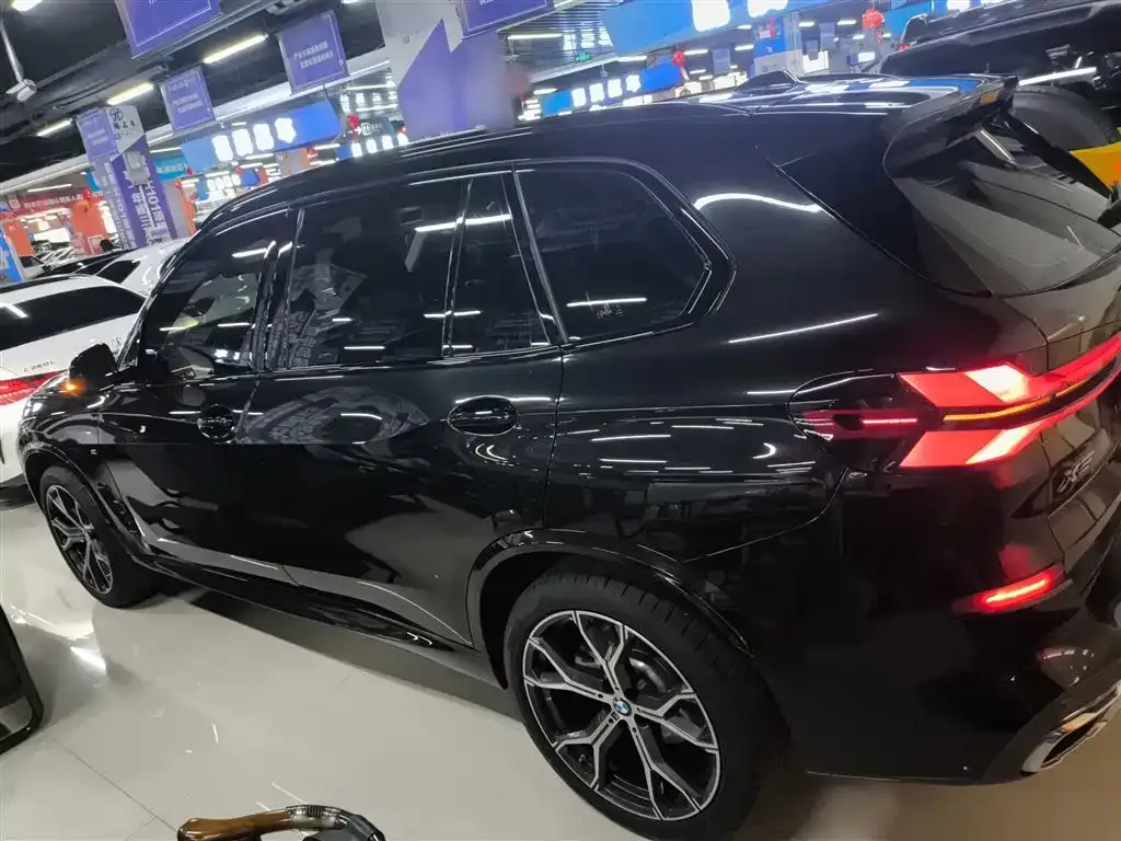 BMW X5 2025 из CN, фото 5