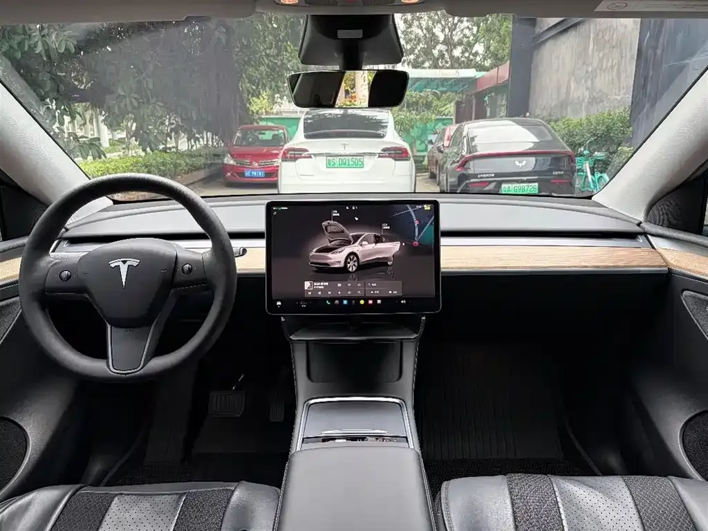 Tesla Model Y 2023 из CN, фото 10