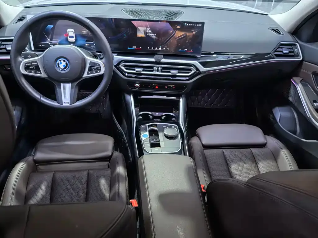BMW i3 2023 из CN, фото 8