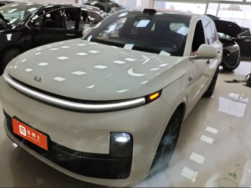 Li Auto L7 2023 из CN, фото 1