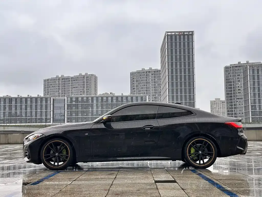 BMW 4 Series 2023 из CN, фото 7