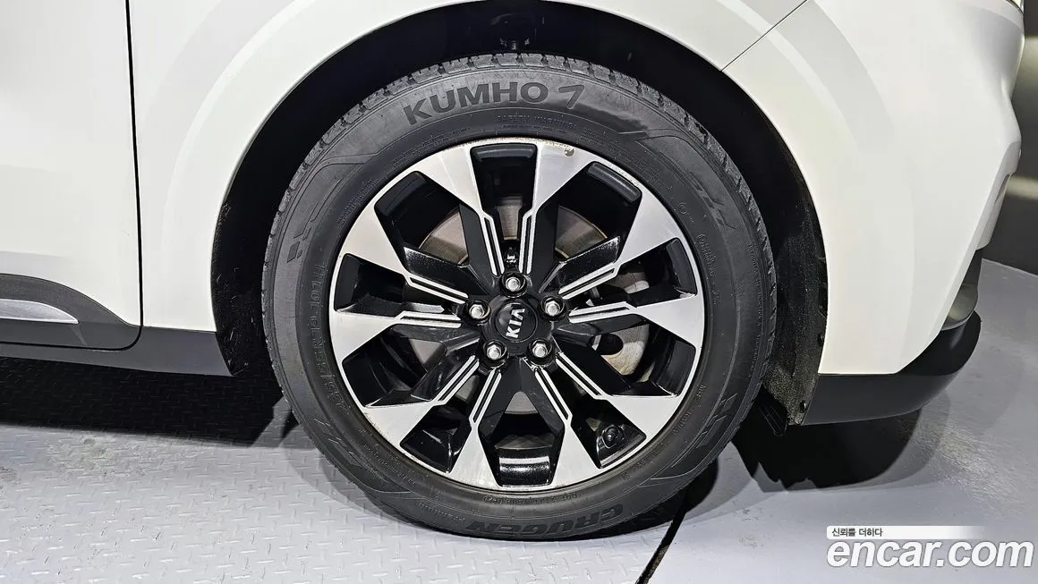 Kia Carnival 2021 из KR, фото 5