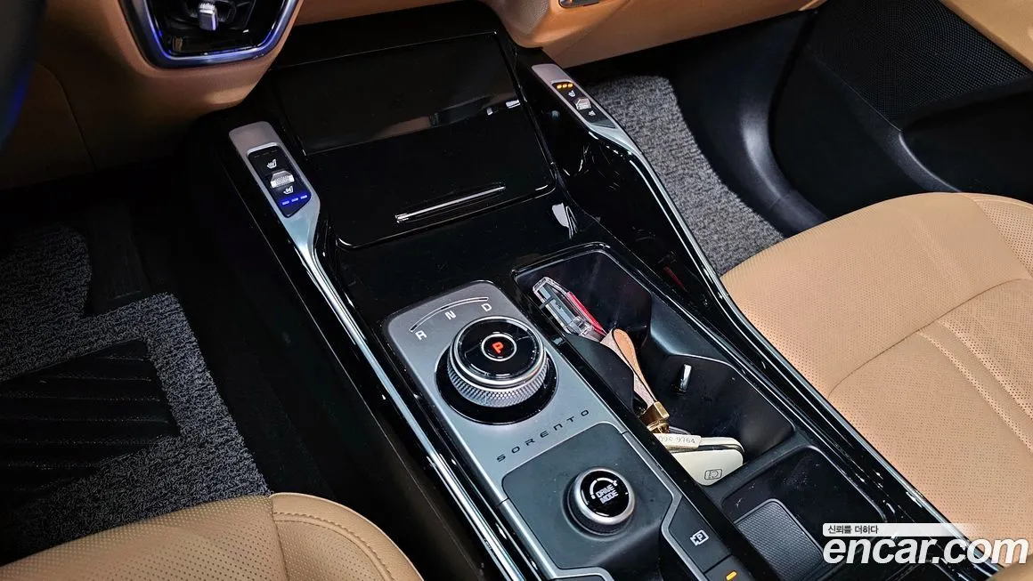 Kia Sorento — фото 9
