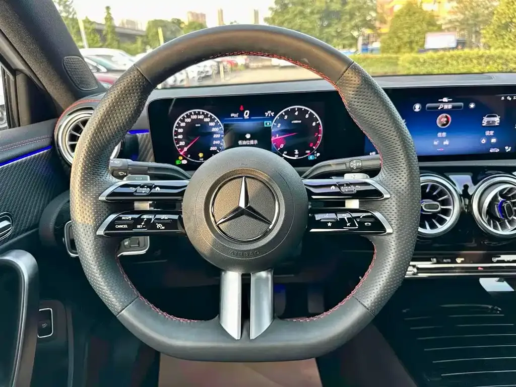 Mercedes-Benz A-Class 2024 из CN, фото 10
