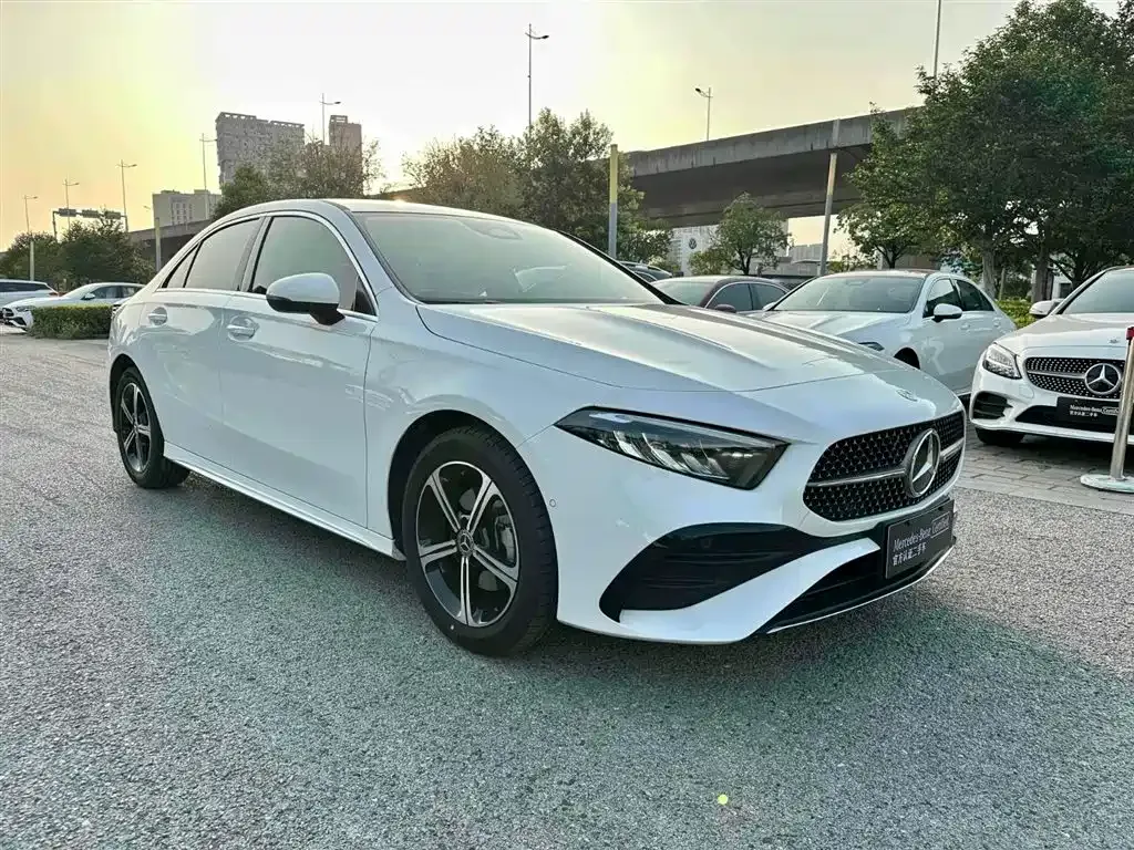 Mercedes-Benz A-Class 2024 из CN, фото 5