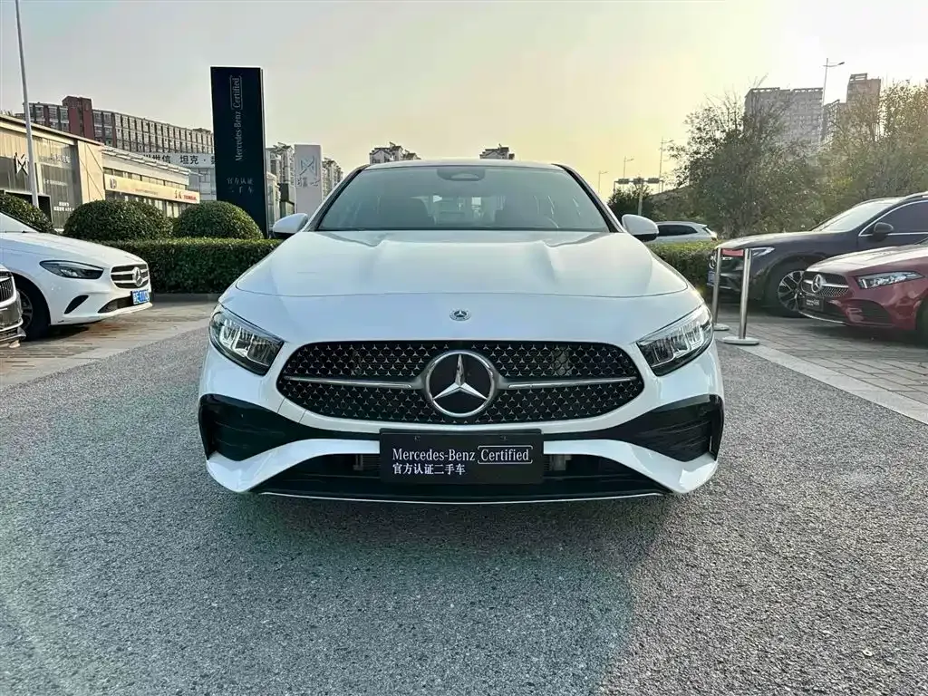 Mercedes-Benz A-Class 2024 из CN, фото 8