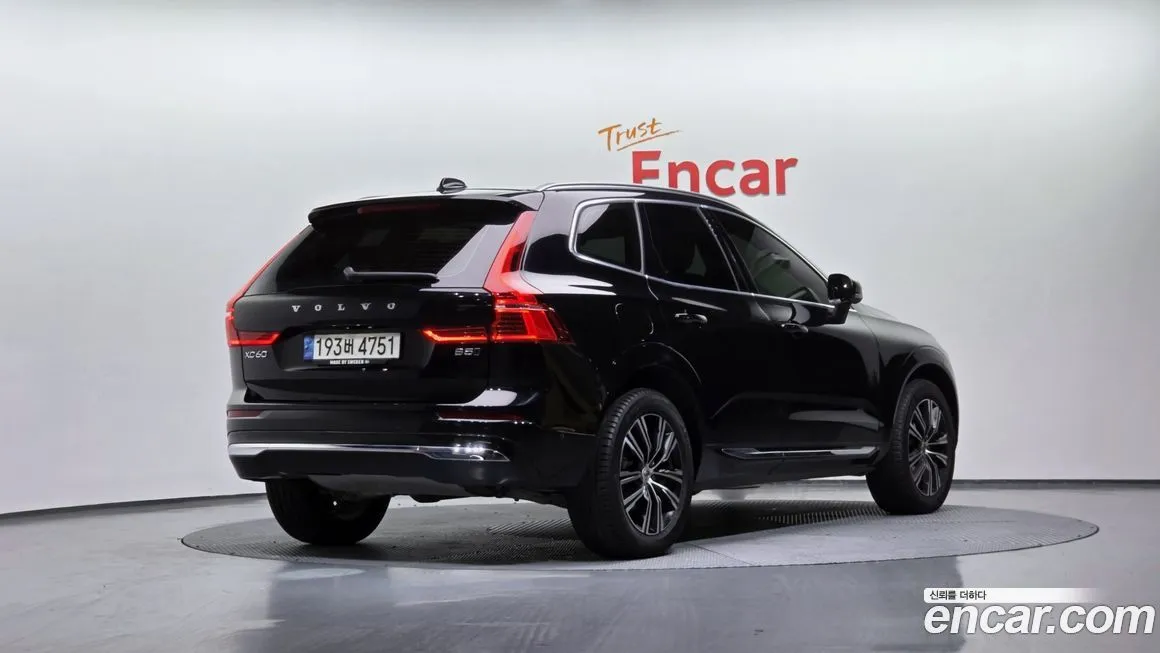 Volvo XC60 2022 из KR, фото 2