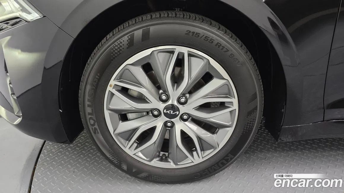 Kia K5 2023 из KR, фото 5