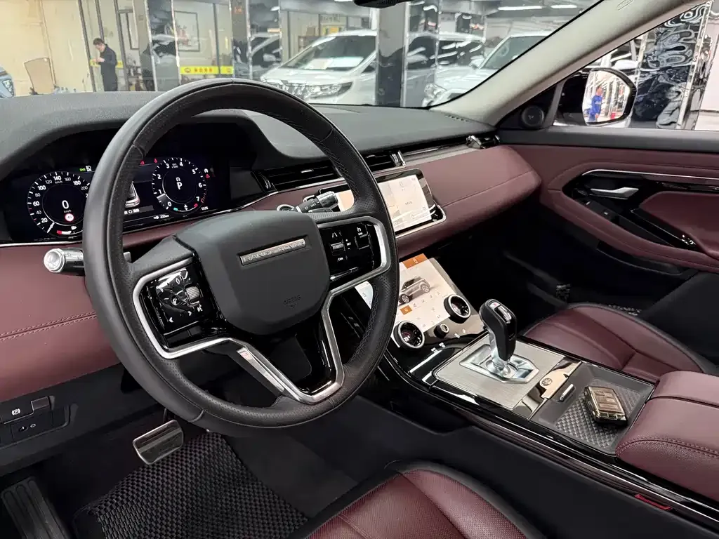 Land Rover Evoque 2023 из CN, фото 6