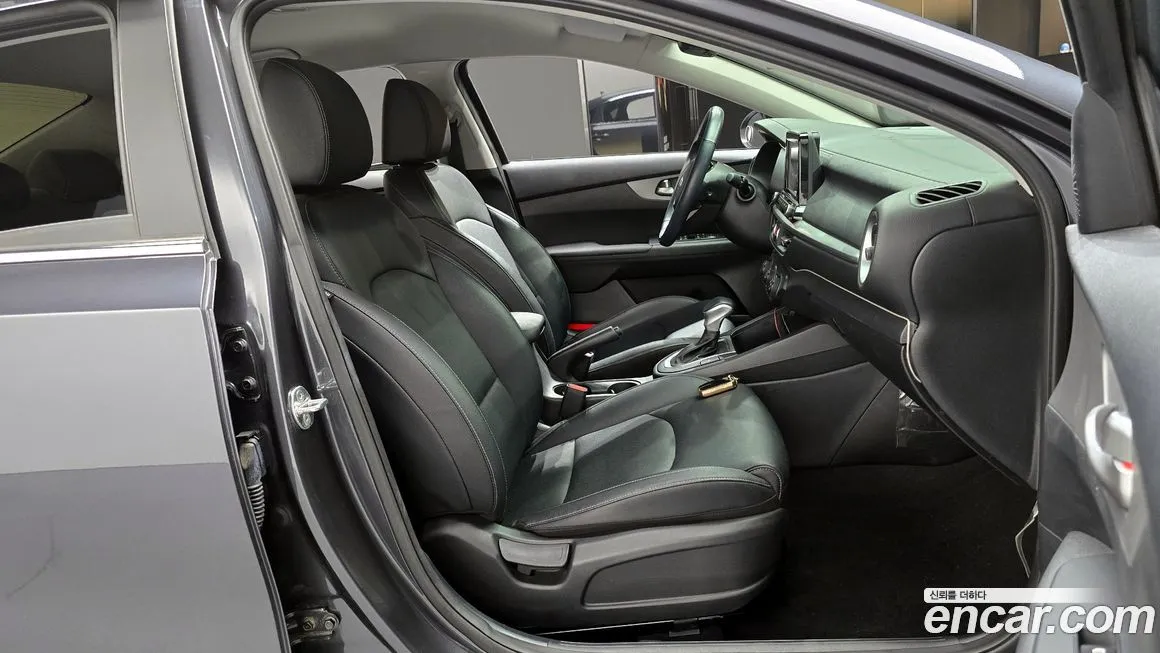 Kia K3 2021 из KR, фото 10
