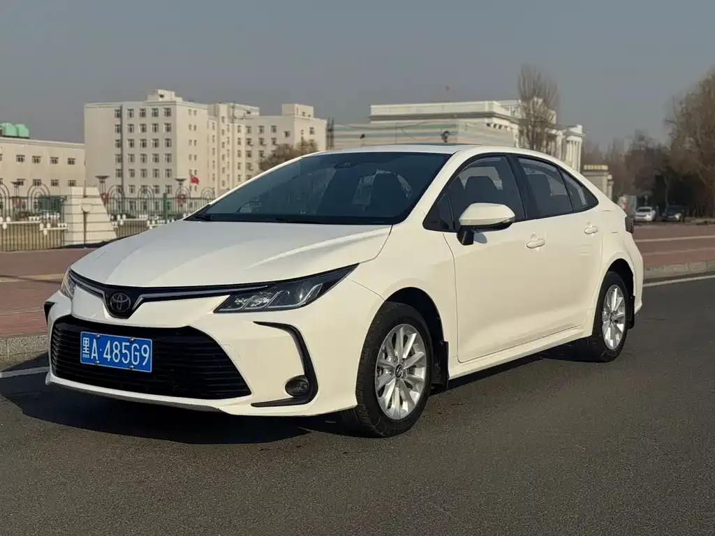 Toyota Corolla 2021 из CN, фото 1