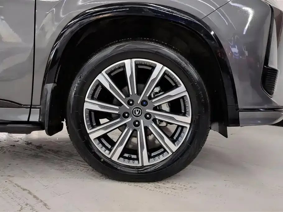 Changan CS75PLUS 2023 из CN, фото 6
