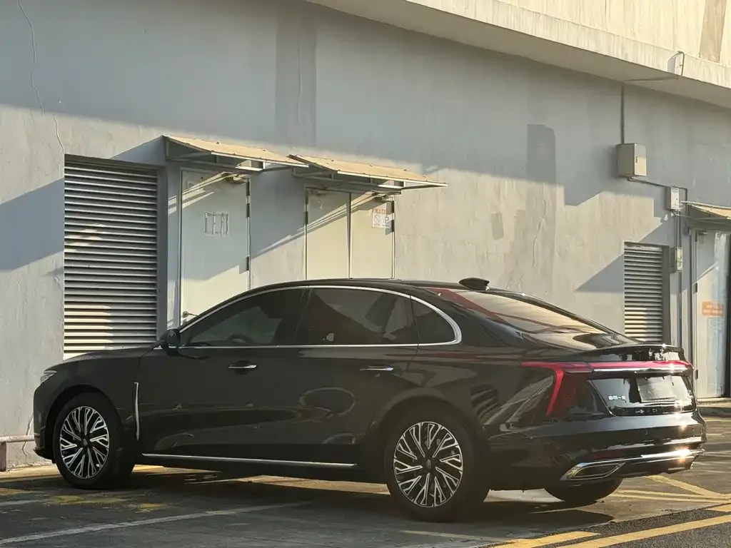Hongqi H5 2023 из CN, фото 8