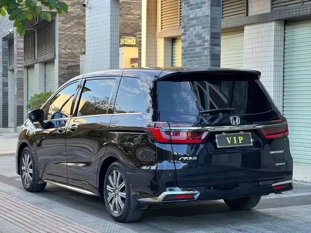 Honda Odyssey 2024 из CN, фото 4