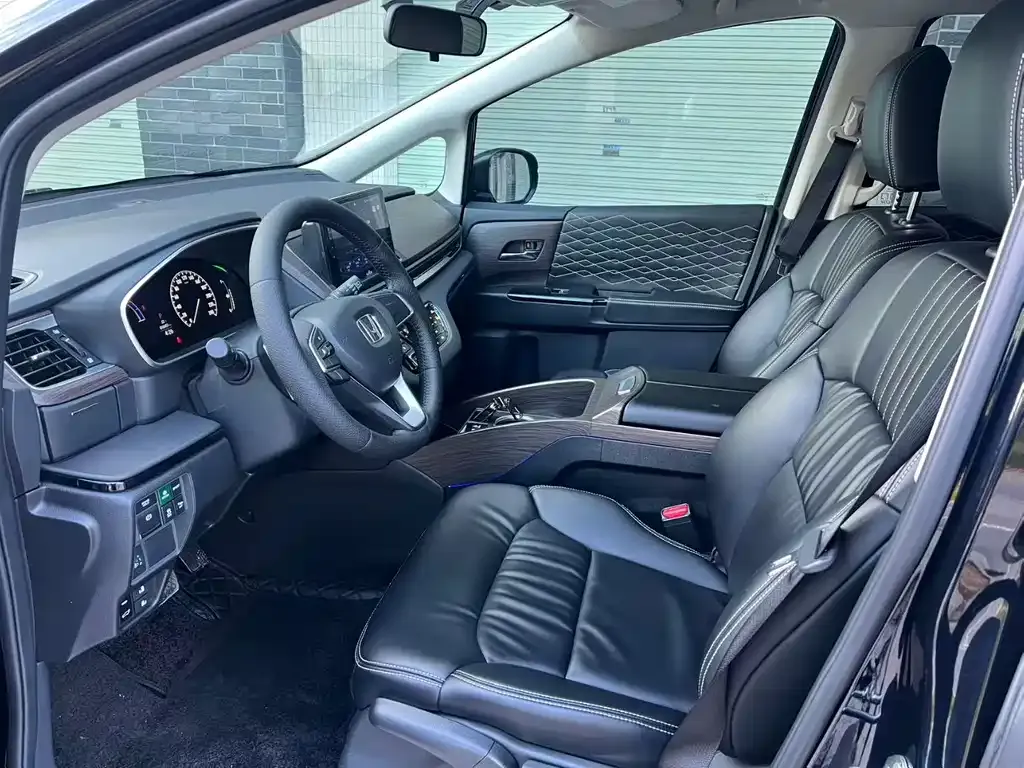 Honda Odyssey 2024 из CN, фото 7