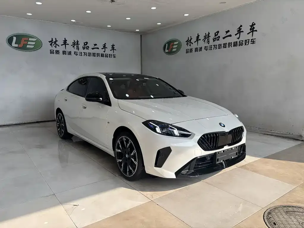 BMW 2 Series 2025 из CN, фото 4