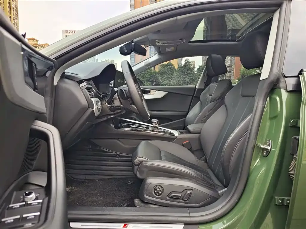 Audi A5 (Import) 2022 из CN, фото 4