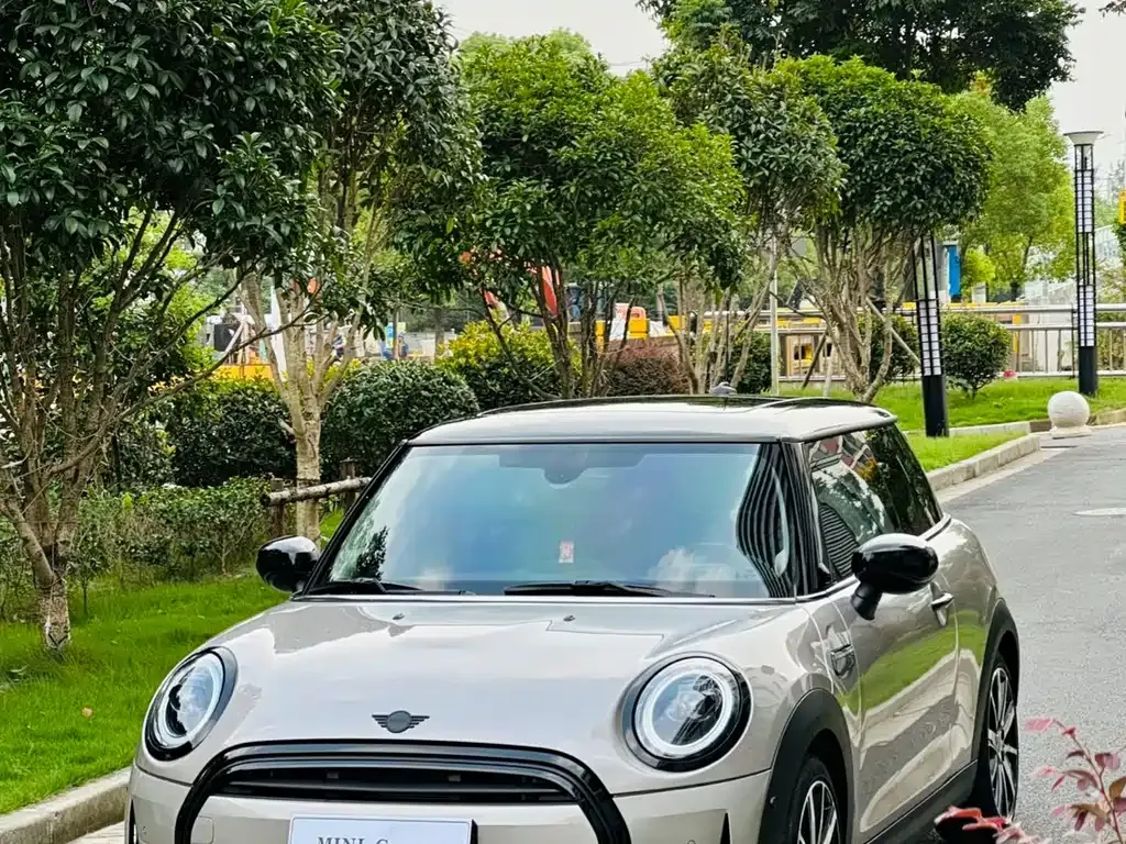 MINI Cooper (3-door) 2022 из CN, фото 1