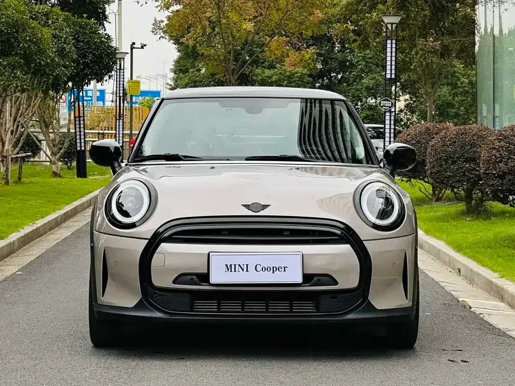 MINI Cooper (3-door) 2022 из CN, фото 3