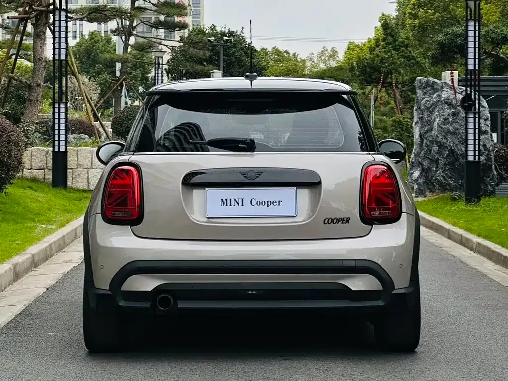 MINI Cooper (3-door) 2022 из CN, фото 6