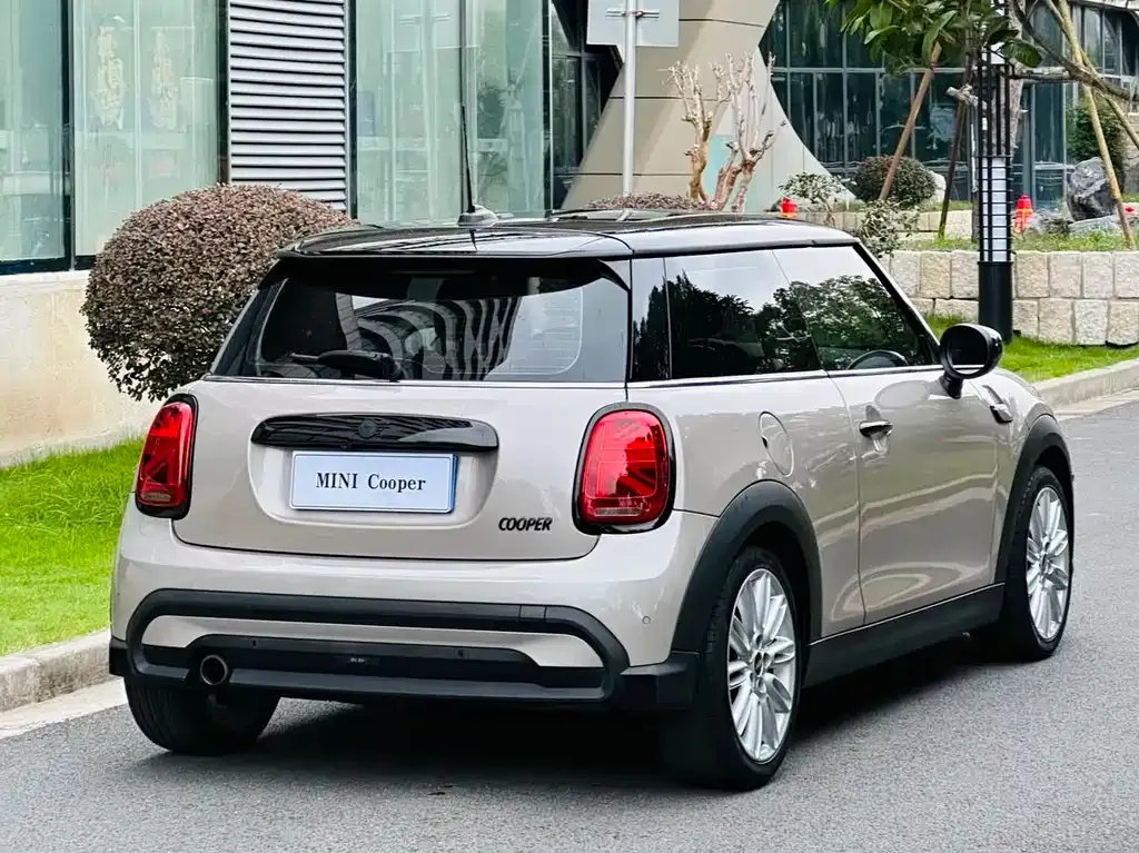 MINI Cooper (3-door) 2022 из CN, фото 7