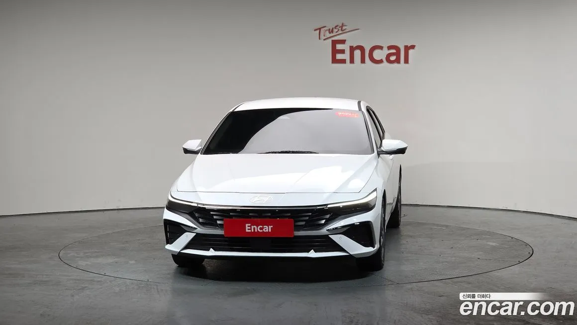 Hyundai AVANTE — фото 3