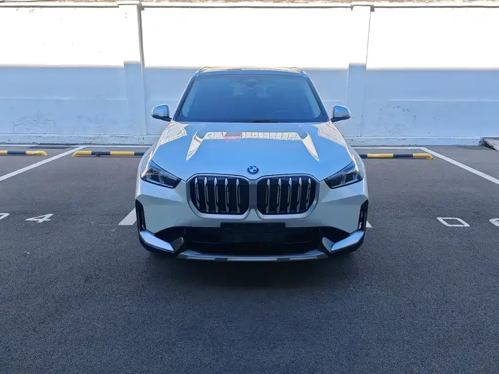 BMW X1 2023 из CN, фото 2