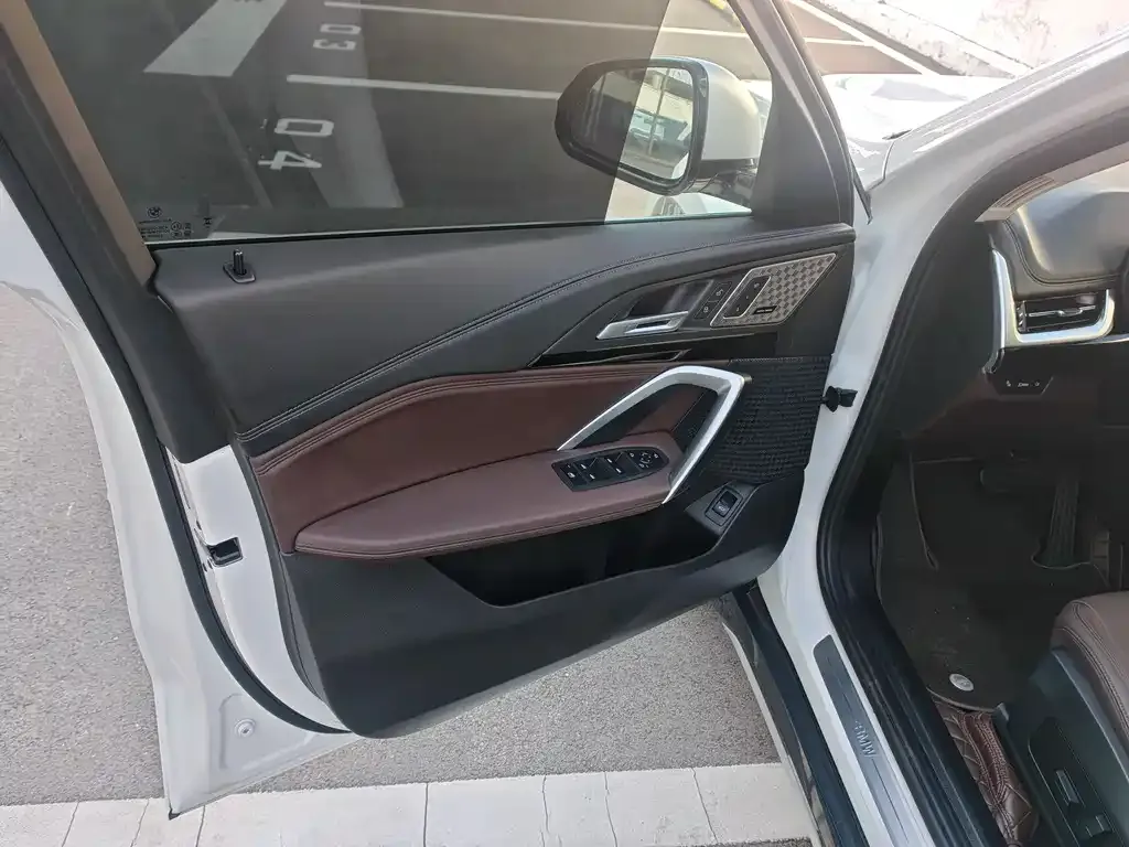 BMW X1 2023 из CN, фото 9