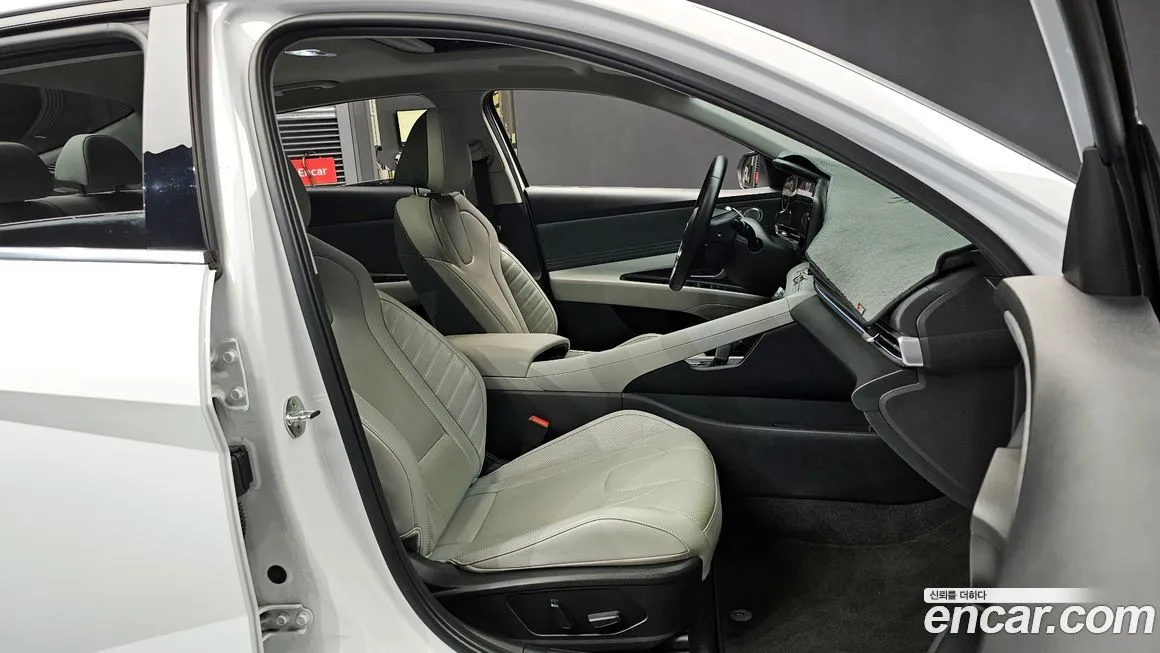 Hyundai AVANTE 2023 из KR, фото 10