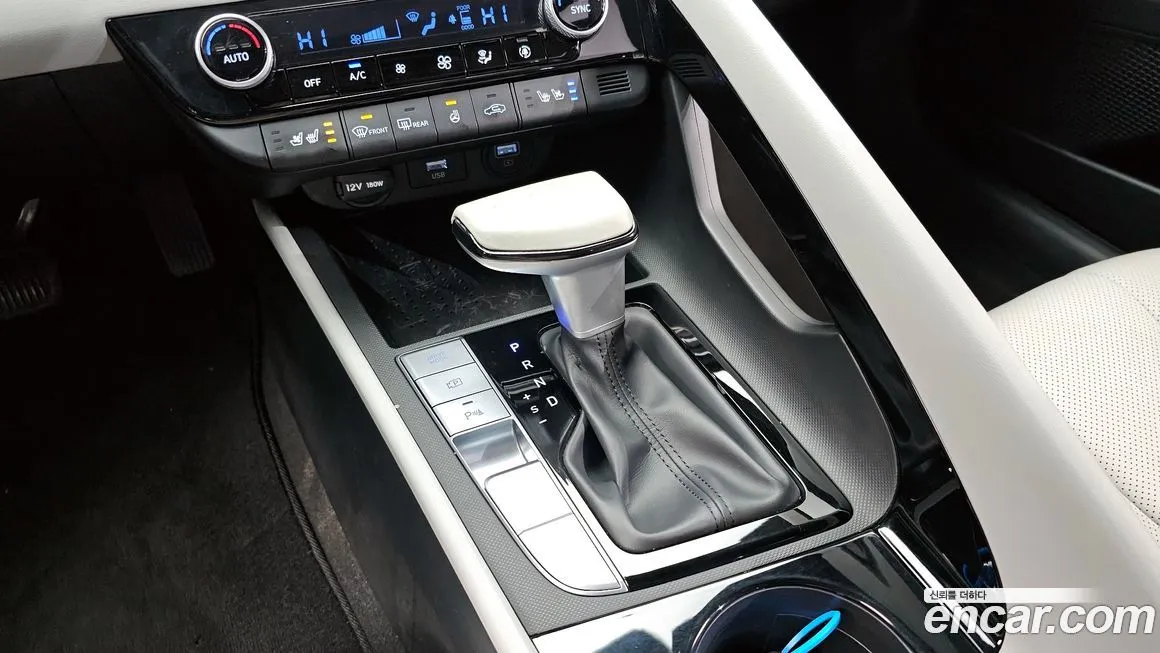 Hyundai AVANTE 2023 из KR, фото 9