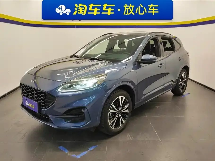 Ford Escape 2021 из CN, фото 1
