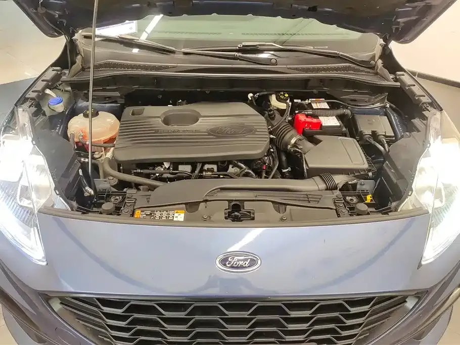 Ford Escape 2021 из CN, фото 10