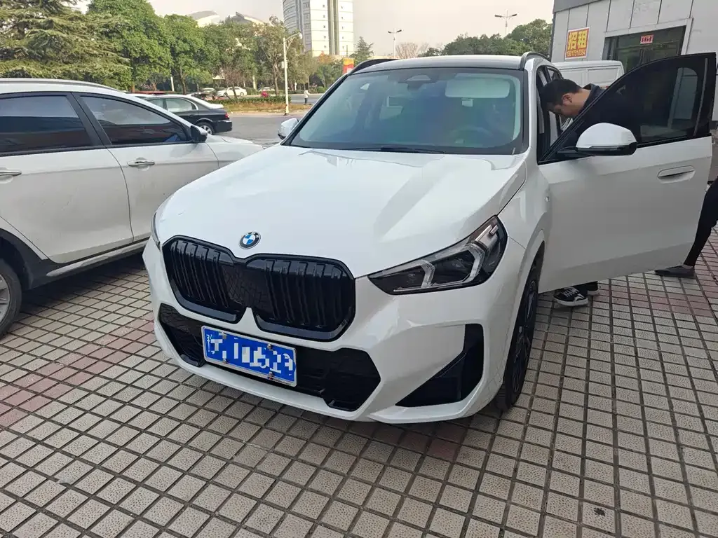 BMW X1 2024 из CN, фото 1