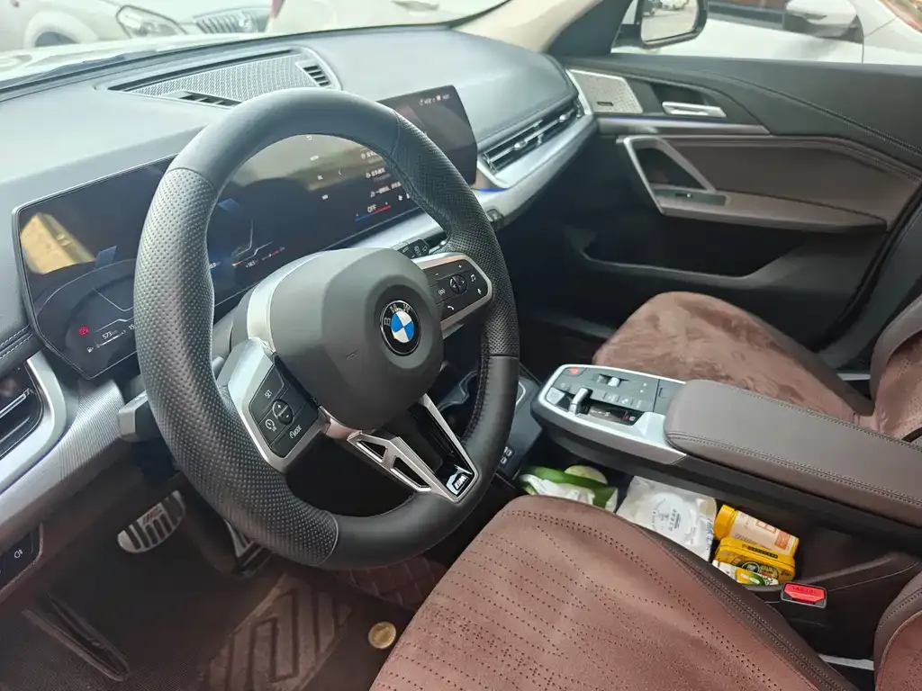 BMW X1 2024 из CN, фото 2