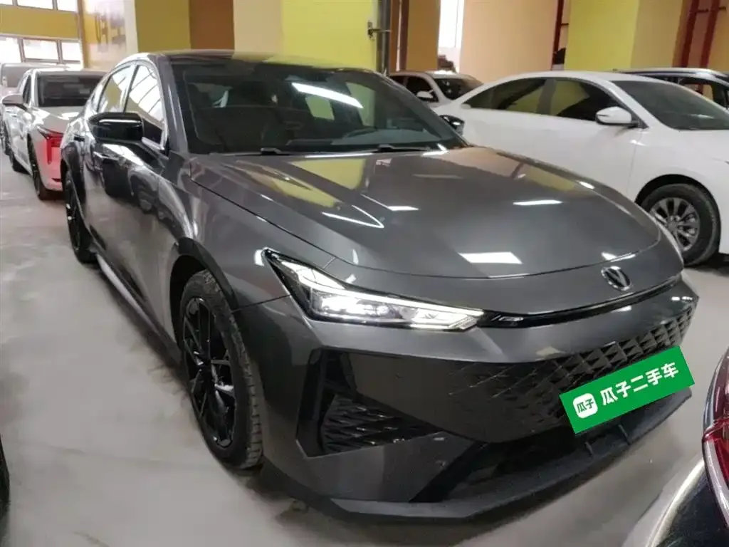 Changan UNI-V 2024 из CN, фото 4